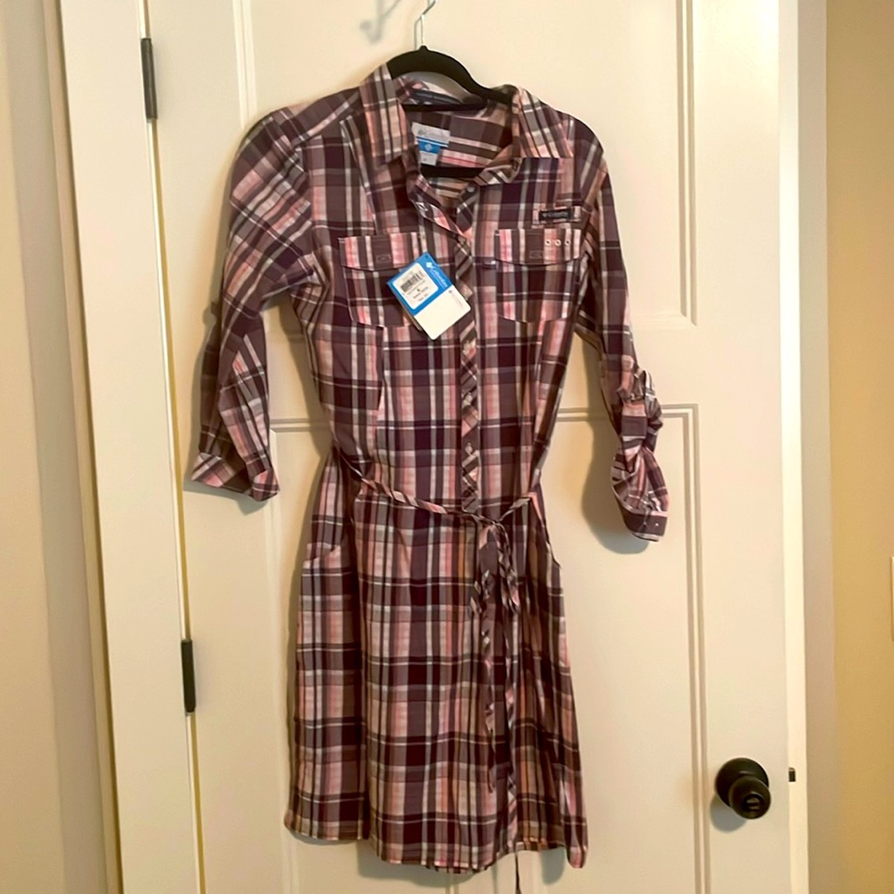 COPY - NWT! Super cute Columbia shirt dress. Size M